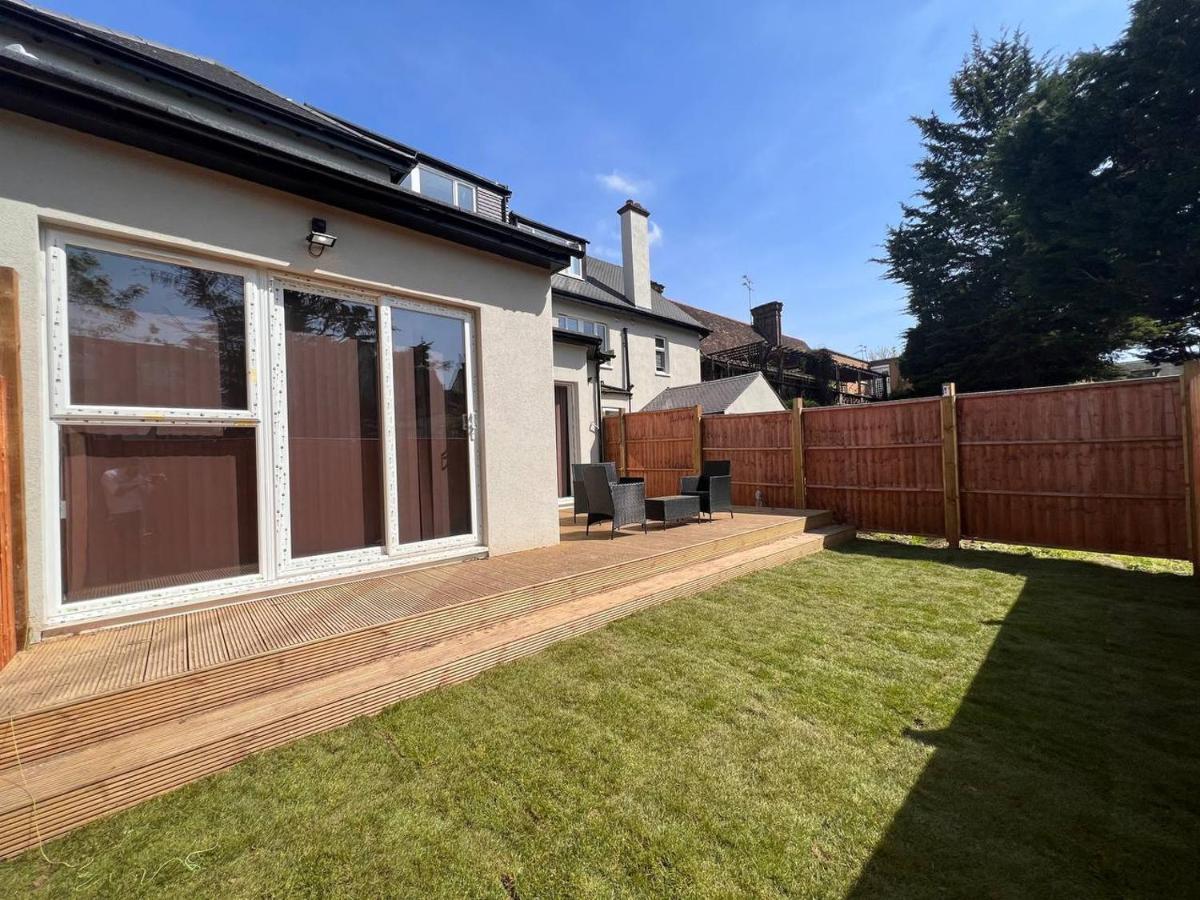 Star London Finchley Road 3-Bed Escape With Garden Apartment Exterior foto